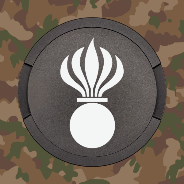 Snusdose Grenadier schwarz